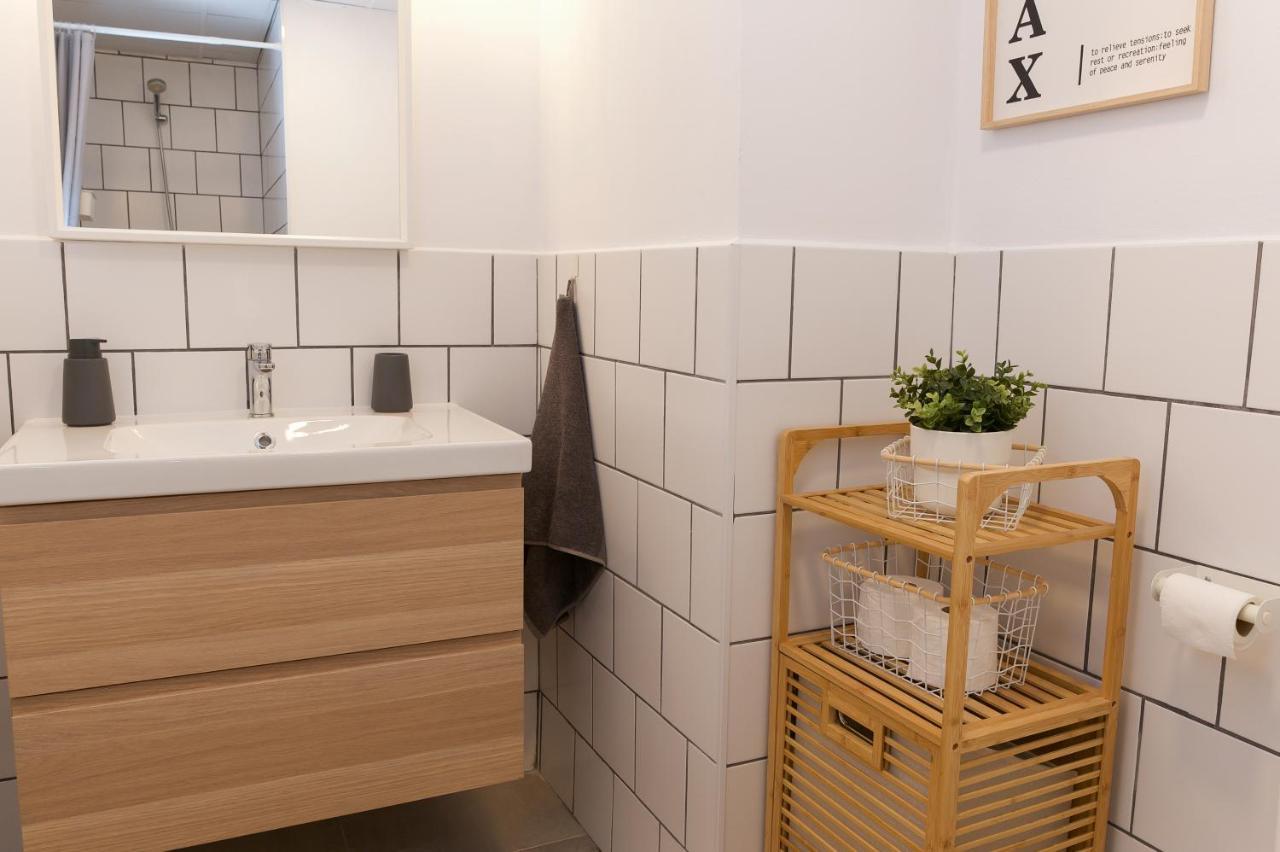Surf Apartment - Wifi - Parking - Swimming Pool - Patio - Garden Тарифа Экстерьер фото