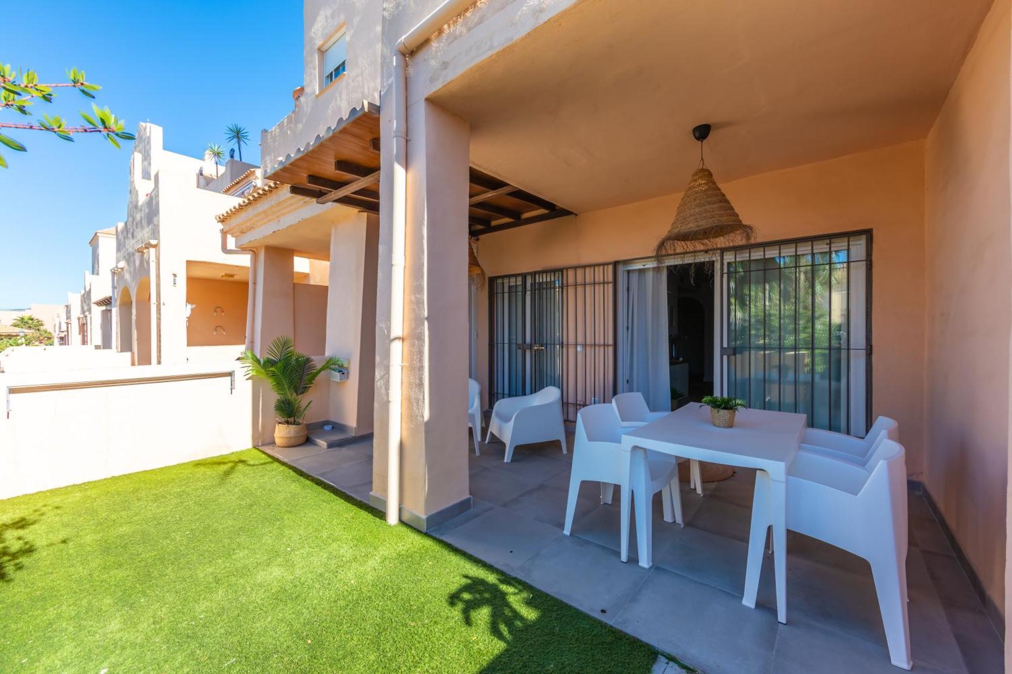 Surf Apartment - Wifi - Parking - Swimming Pool - Patio - Garden Тарифа Экстерьер фото